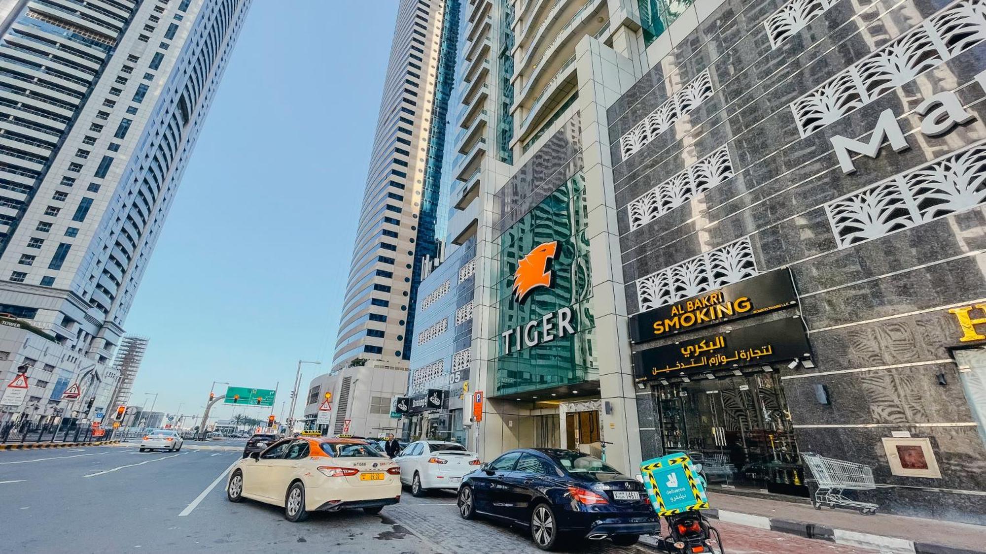 Sea & Palm View Elegant 1 Bedroom Apartment ドバイ エクステリア 写真